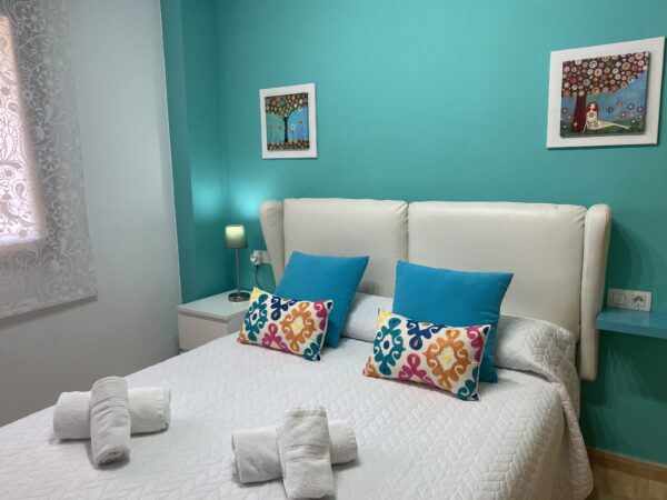 Apto. Ana <br><i style="font-size:12px;">2 pax.</i>