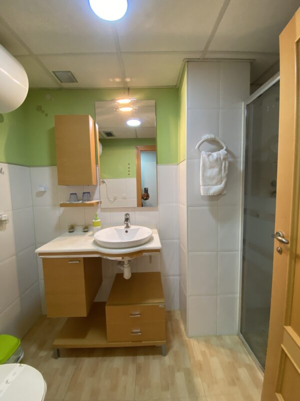 Apto. Marisol <br><i style="font-size:12px;">4 pax.</i> - Imagen 10